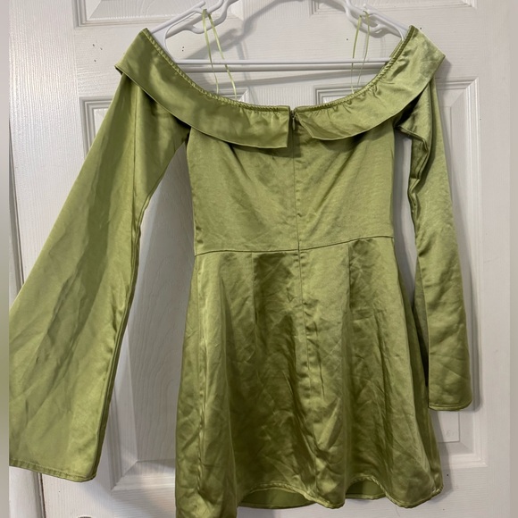 Princess Polly MAYLA CORSET MINI DRESS IN GREEN Size 4 - Picture 4 of 4